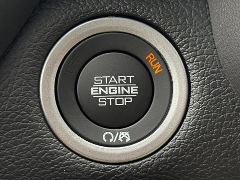 New 2026 RAM 2500 Big Horn AWD/4WD image 14