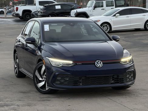 Used 2022 Volkswagen GTI S image 3