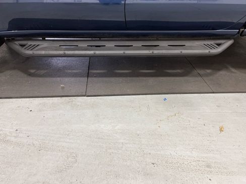 Used 2021 Chevrolet Silverado 1500 LT Trail Boss w/ Convenience Package II image 27