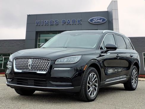 Used 2022 Lincoln Corsair AWD w/ Equipment Group 101A image 3