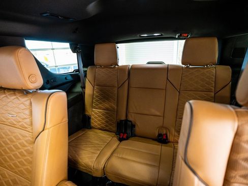 Used 2021 Cadillac Escalade Sport w/ Driver Assist Tech Package image 60