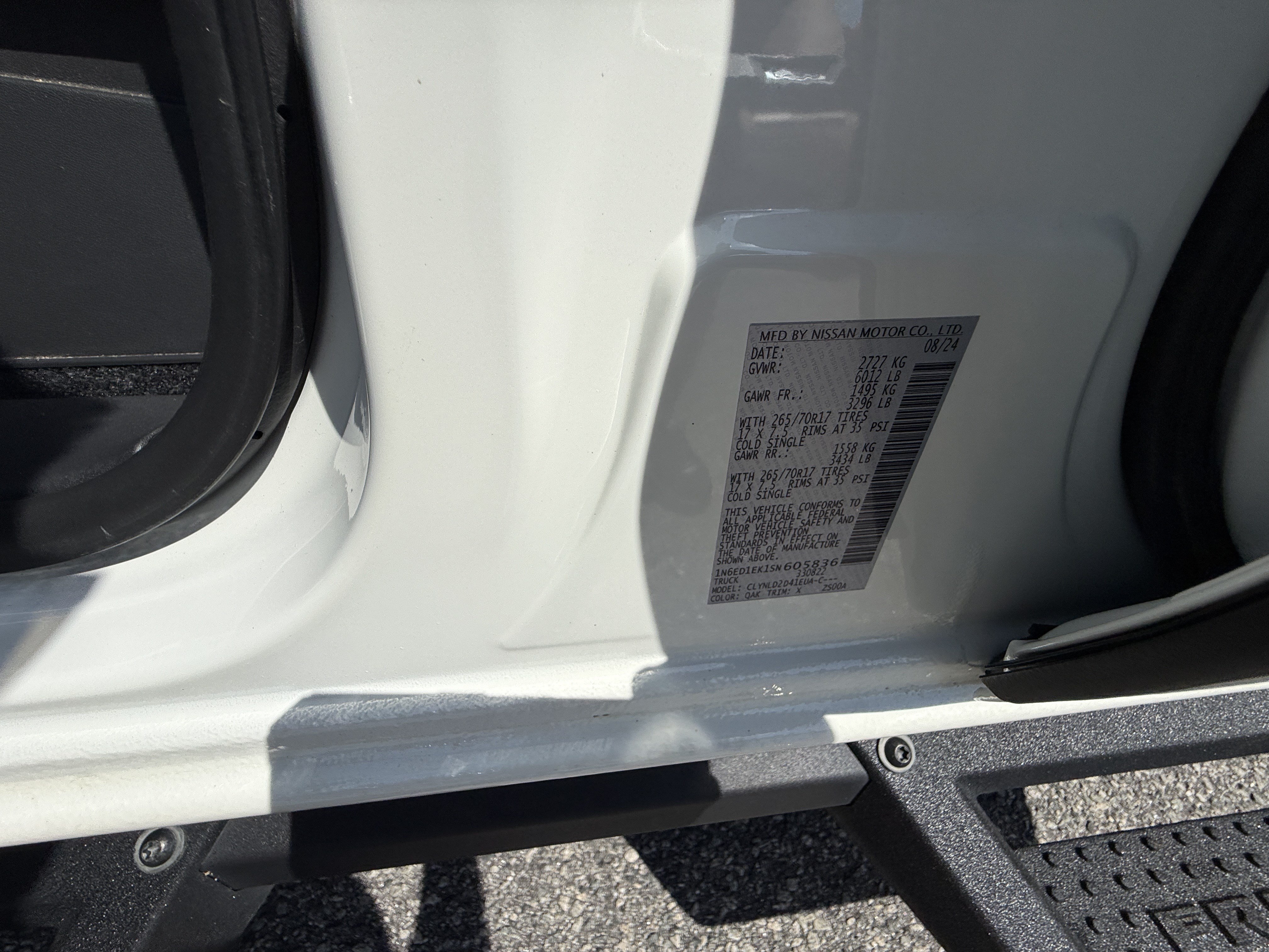 Used 2025 Nissan Frontier PRO-4X w/ Pro Convenience Package AWD/4WD image 36