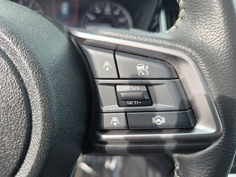 Used 2025 Subaru Outback Premium image 21