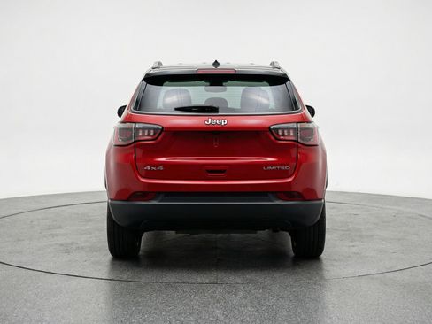 Used 2025 Jeep Compass Limited AWD/4WD image 7