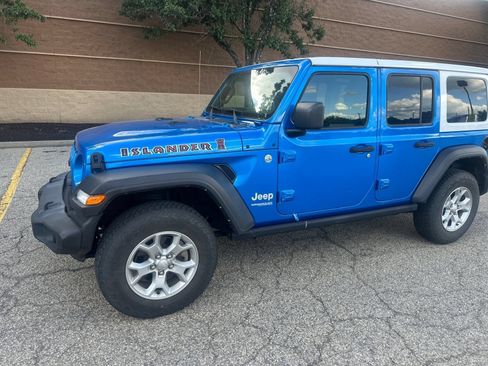 Used 2021 Jeep Wrangler Unlimited Sport AWD/4WD image 11