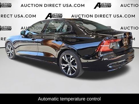 Used 2024 Volvo S60 B5 Plus AWD/4WD image 5