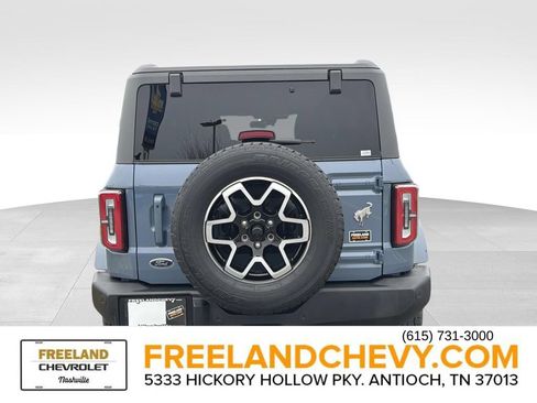 Used 2025 Ford Bronco Outer Banks image 4