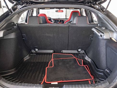Used 2019 Honda Civic Type R image 17