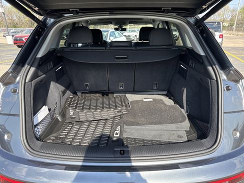 Used 2024 Audi Q5 2.0T Premium Plus w/ Premium Plus Package image 8