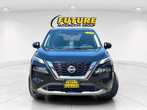 Used 2023 Nissan Rogue S AWD/4WD image 2