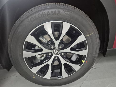 New 2026 Toyota Grand Highlander Hybrid MAX Limited image 10