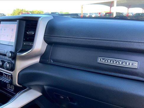 Used 2022 RAM 1500 Laramie AWD/4WD image 19
