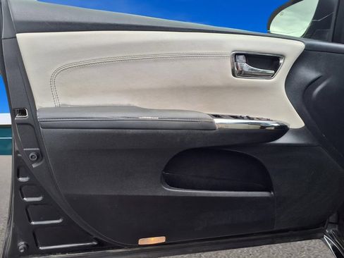 Used 2016 Toyota Avalon XLE FWD image 20