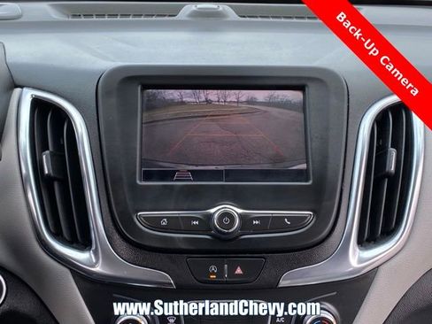 Used 2022 Chevrolet Equinox LS image 27
