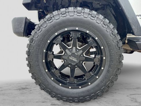 Used 2007 Jeep Wrangler Unlimited X AWD/4WD image 16