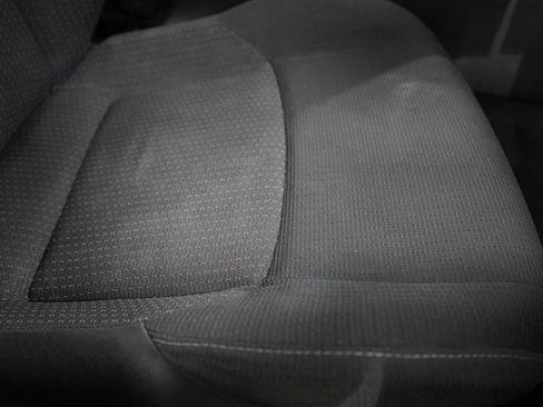 Used 2019 Toyota C-HR LE FWD image 29