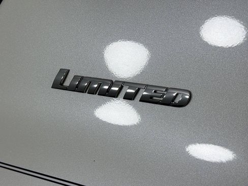 Used 2023 Toyota 4Runner Limited RWD image 15