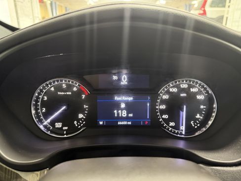 Used 2019 Cadillac XT4 Premium Luxury image 15