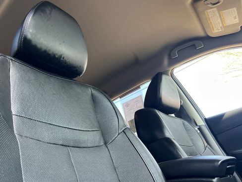 Used 2017 Nissan Rogue SL image 19