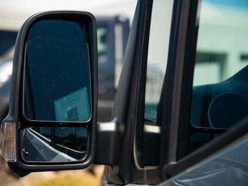 Used 2025 Mercedes-Benz Sprinter 2500 image 20