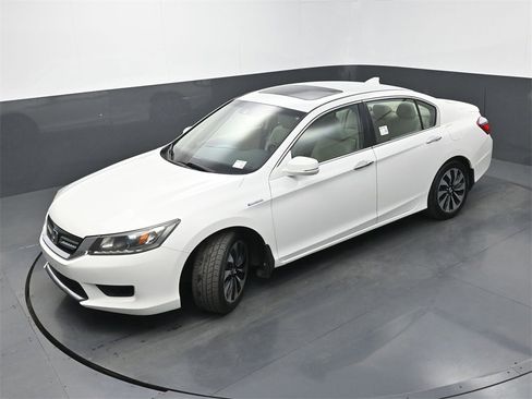 Used 2014 Honda Accord EX-L image 30
