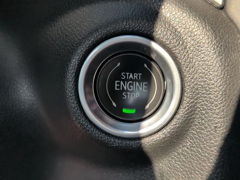 Used 2021 Chevrolet Silverado 1500 LT w/ Convenience Package II image 21