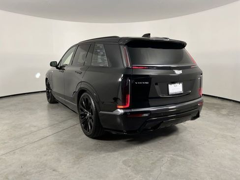 Used 2026 Cadillac Vistiq Platinum AWD/4WD image 6