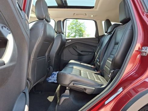 Used 2018 Ford Escape Titanium w/ Ford Safe & Smart Package AWD/4WD image 13