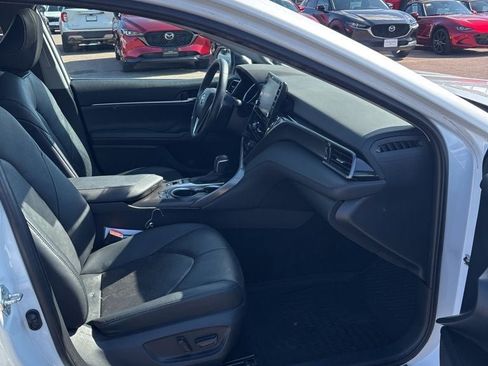 Used 2022 Toyota Camry XLE w/ Navigation Upgrade Package FWD image 26