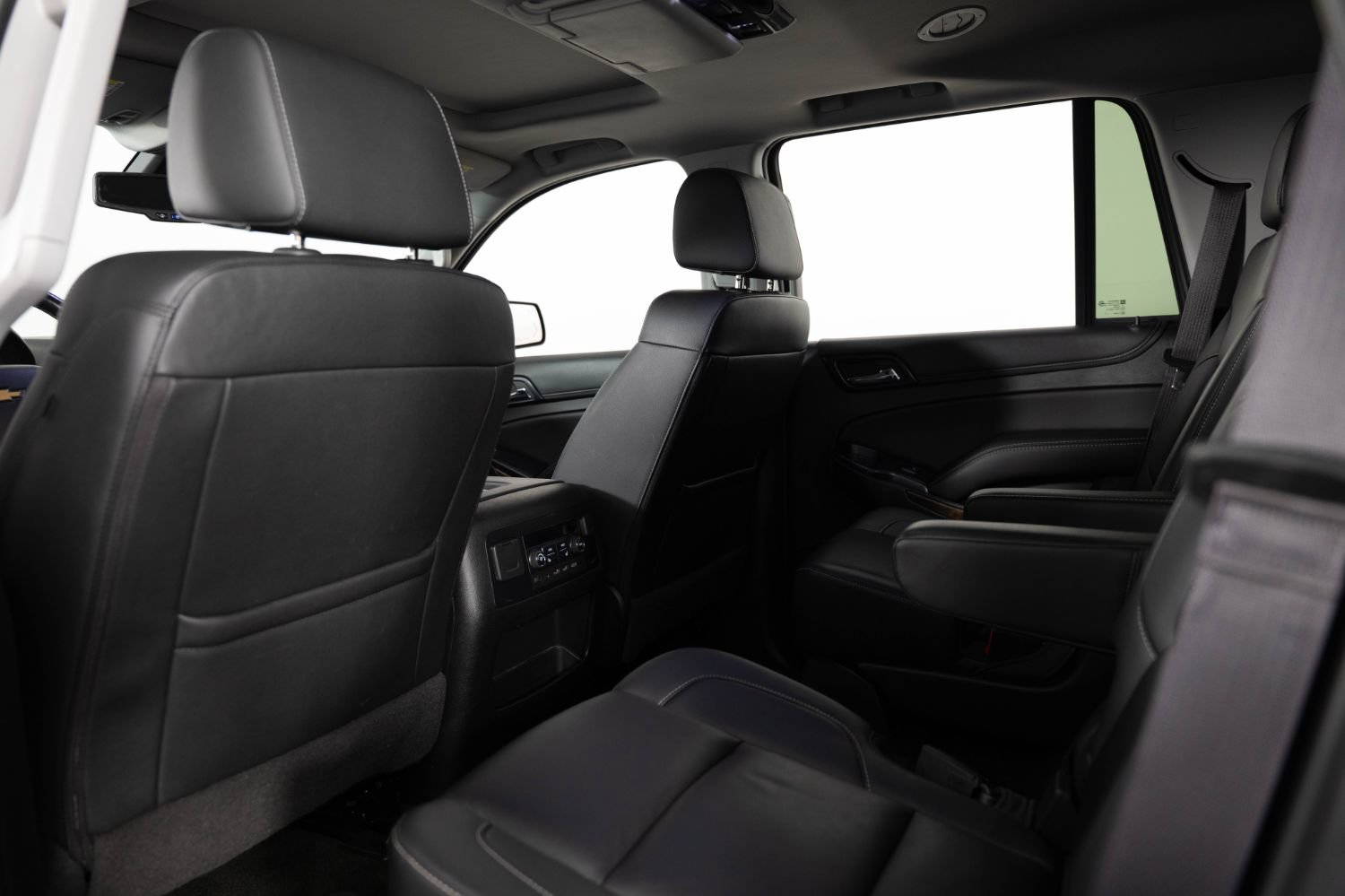 Used 2017 Chevrolet Tahoe LT w/ LT Signature Package AWD/4WD image 19