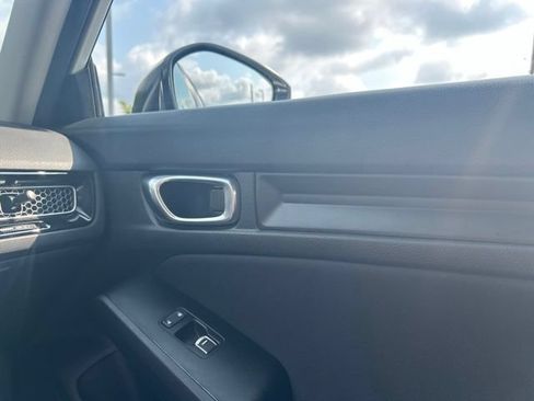 Used 2025 Honda Civic LX image 33