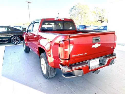 Used 2017 Chevrolet Colorado LT w/ LT Convenience Package image 7