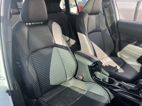 Used 2023 Toyota Corolla Cross XSE w/ Convenience Package image 27