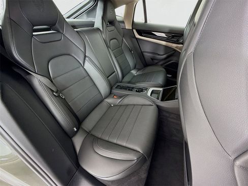 New 2025 Porsche Panamera image 30