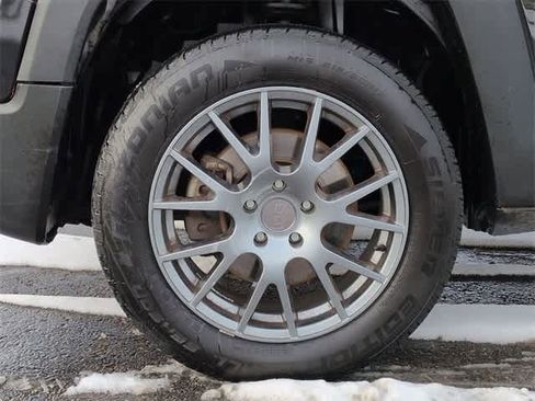 Used 2019 Jeep Renegade Trailhawk w/ LED Lighting Group image 14