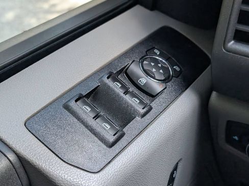 Used 2021 Ford F250 XL w/ STX Appearance Package AWD/4WD image 19