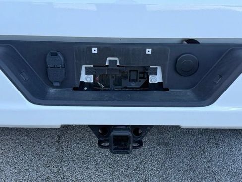Certified 2025 GMC Sierra 1500 Elevation AWD/4WD image 14
