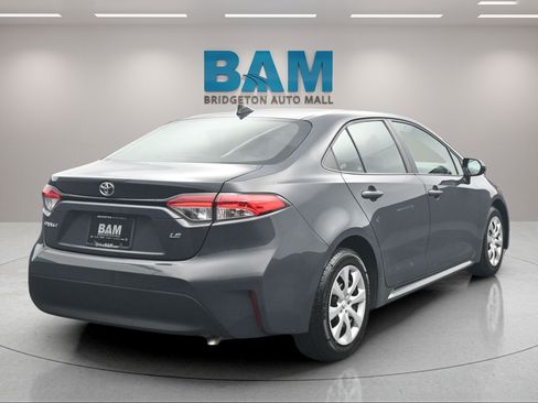 Used 2024 Toyota Corolla LE FWD image 6