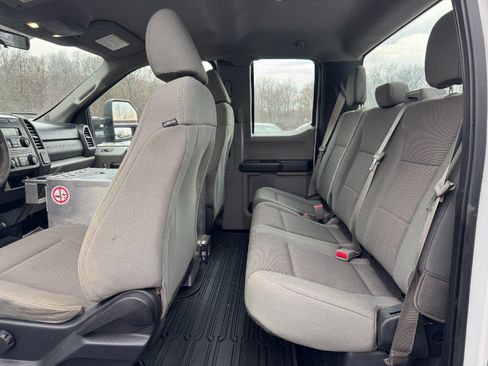 Used 2017 Ford F350 XL w/ Power Equipment Group image 16