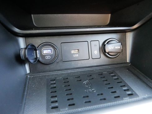 Certified 2023 Hyundai Kona Limited image 33