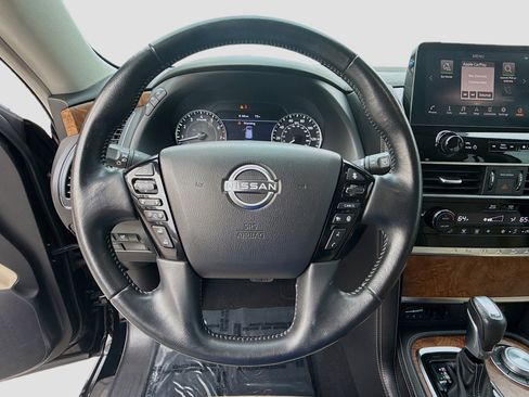 Used 2022 Nissan Armada SL image 10