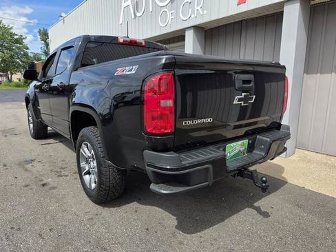Used 2015 Chevrolet Colorado Z71 AWD/4WD image 5