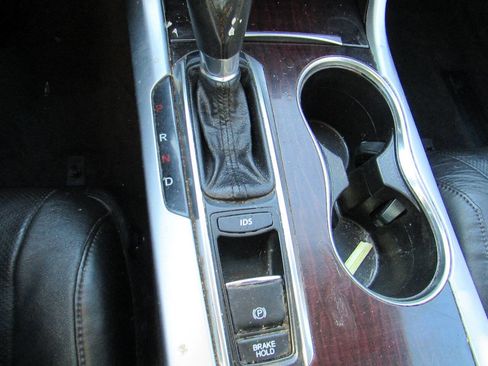 Used 2016 Acura TLX w/ Technology Package image 15