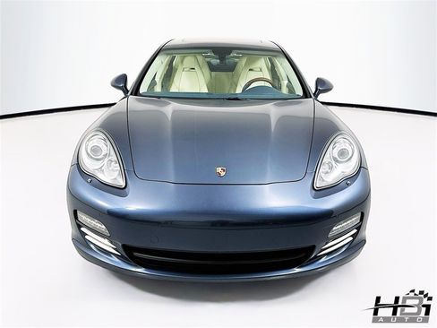 Used 2012 Porsche Panamera 4S image 3
