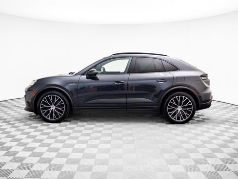 Certified 2024 Porsche Macan 4 Electric image 2