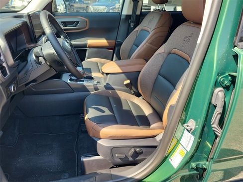 New 2025 Ford Bronco Sport Outer Banks image 13