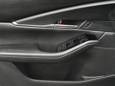 Certified 2024 MAZDA CX-30 AWD 2.5 S w/ Preferred Package image 13