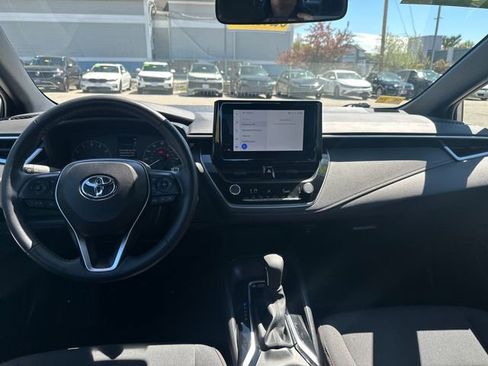 Used 2024 Toyota Corolla SE FWD image 15