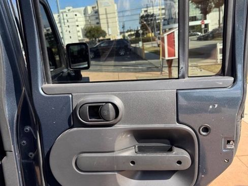 Used 2008 Jeep Wrangler Unlimited Sahara w/ Trailer Tow Group AWD/4WD image 14