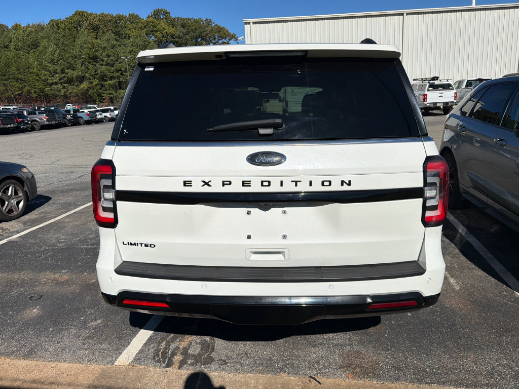 Used 2023 Ford Expedition Limited RWD image 5
